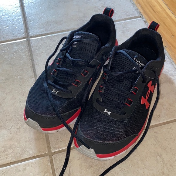 Underarmour Black Sneakers